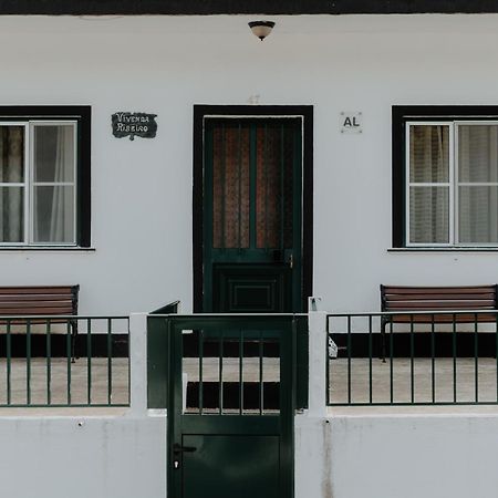 Casa Sousa Ribeiro Praia da Vitoria Bagian luar foto
