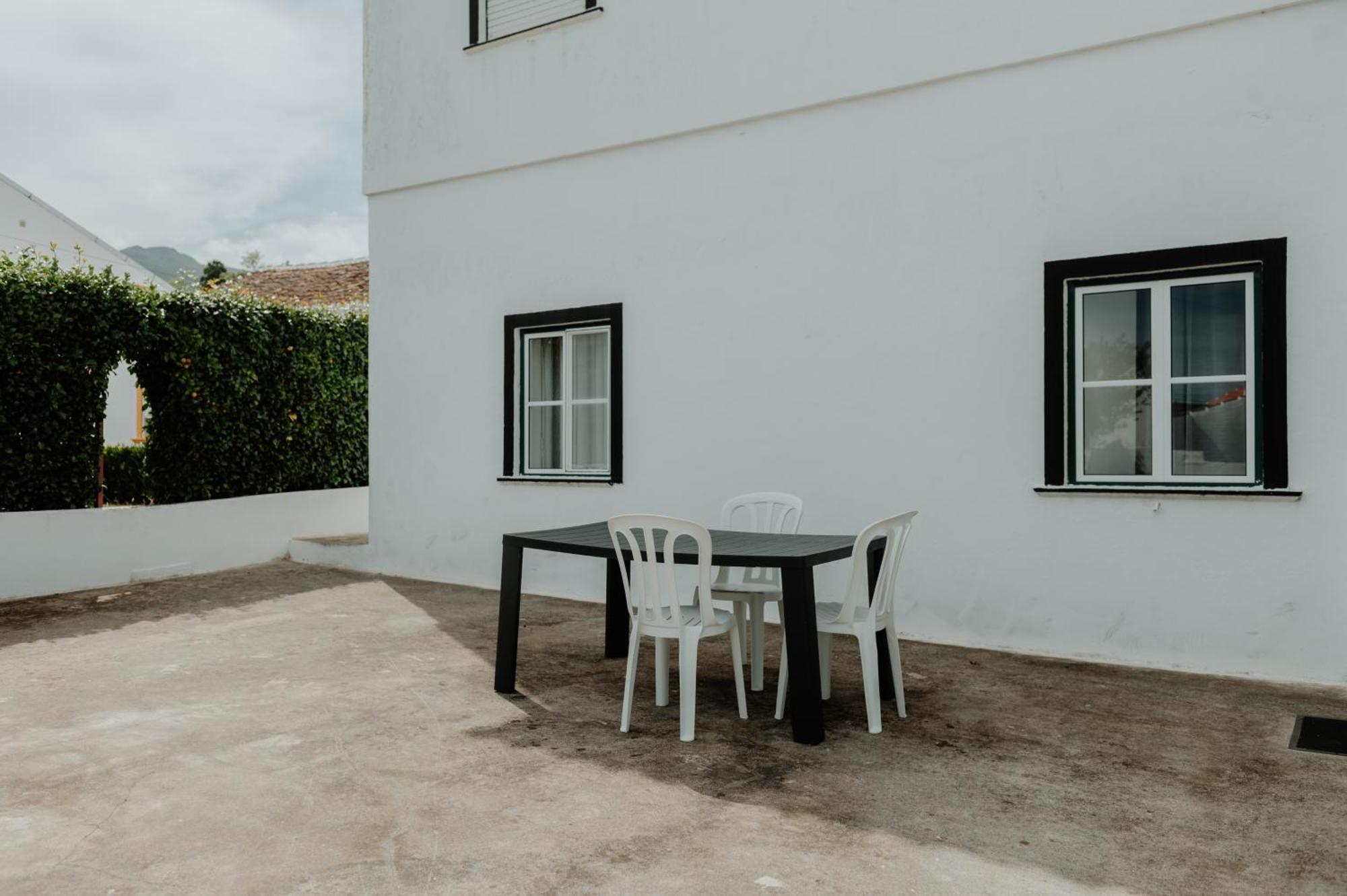 Casa Sousa Ribeiro Praia da Vitoria Bagian luar foto