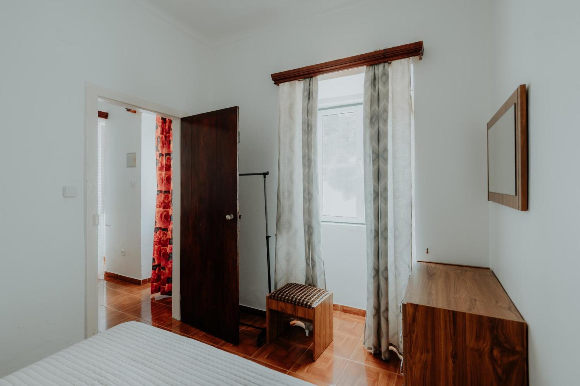 Casa Sousa Ribeiro Praia da Vitoria Bagian luar foto