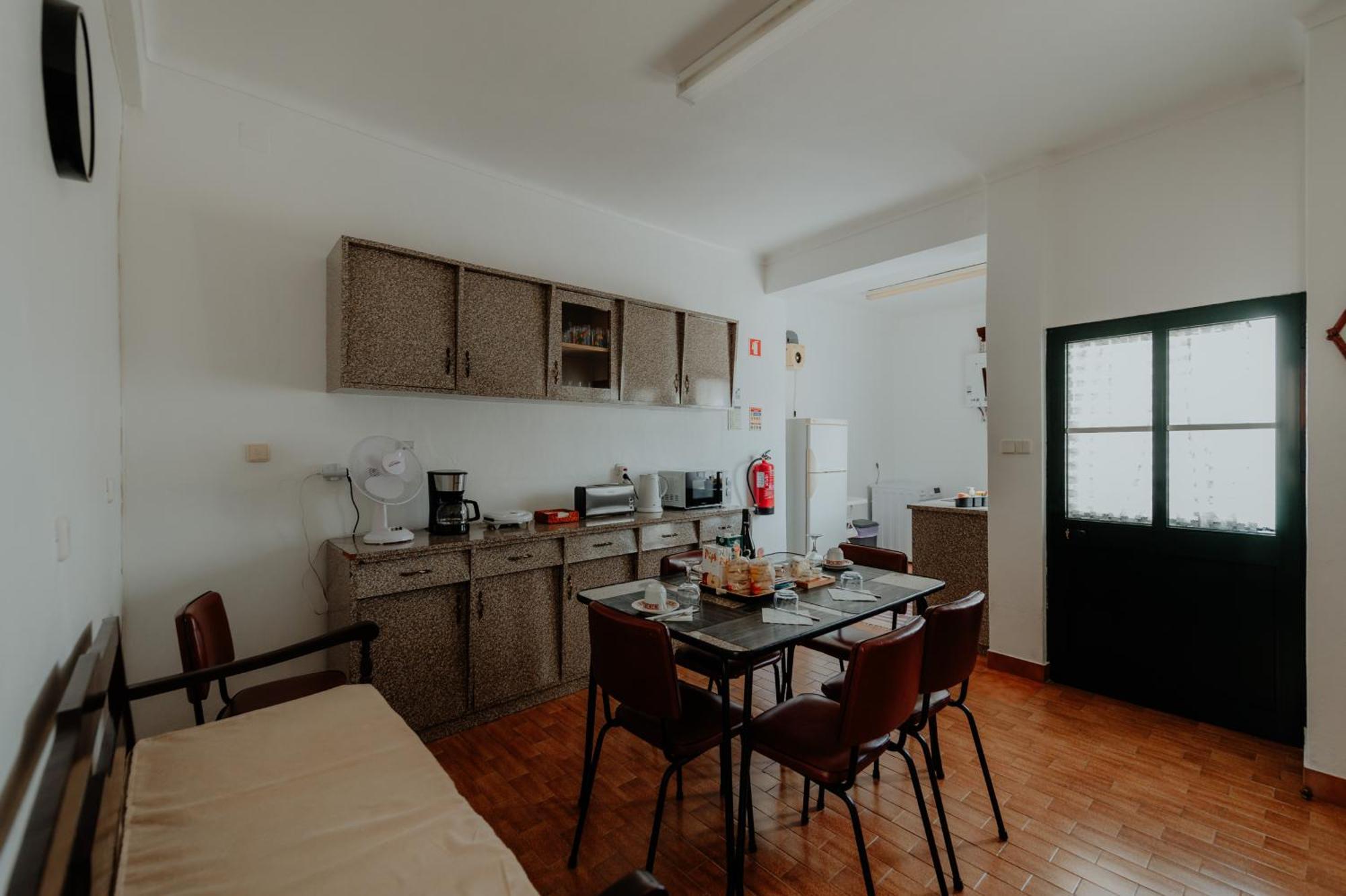 Casa Sousa Ribeiro Praia da Vitoria Bagian luar foto